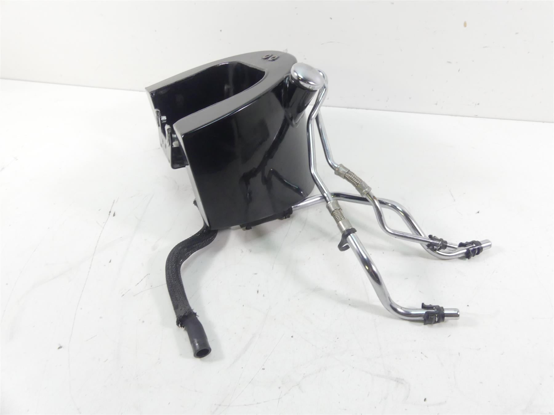 2017 Harley FLS Softail Slim Oil Tank Reservoir + Chrome Hoses - Read 62492-01A {{ shop.shopifyCountryName }} - Mototech271