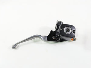 2005 Harley Touring FLHRI Road King Front Brake Master Cylinder 11/16" 41700738 | Mototech271