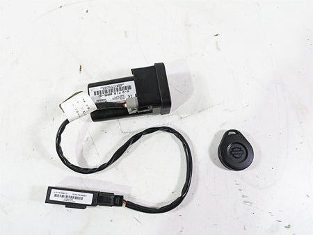 2013 Harley VRSCDX Night Rod Sp Tssm Security Control Module & Fob 68925-07 {{ shop.shopifyCountryName }} - Mototech271