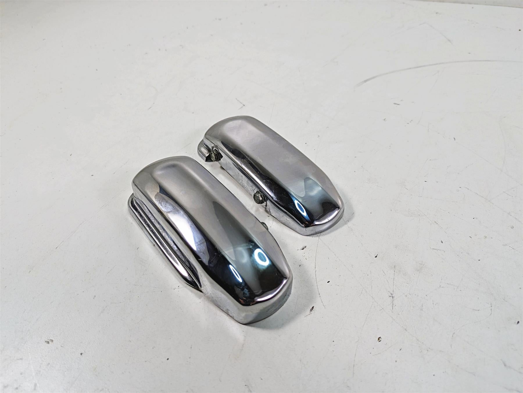 2009 Harley Dyna FXDFSE CVO Fat Bob Low Profile Rear Axel Cover Set 47645-09 {{ shop.shopifyCountryName }} - Mototech271