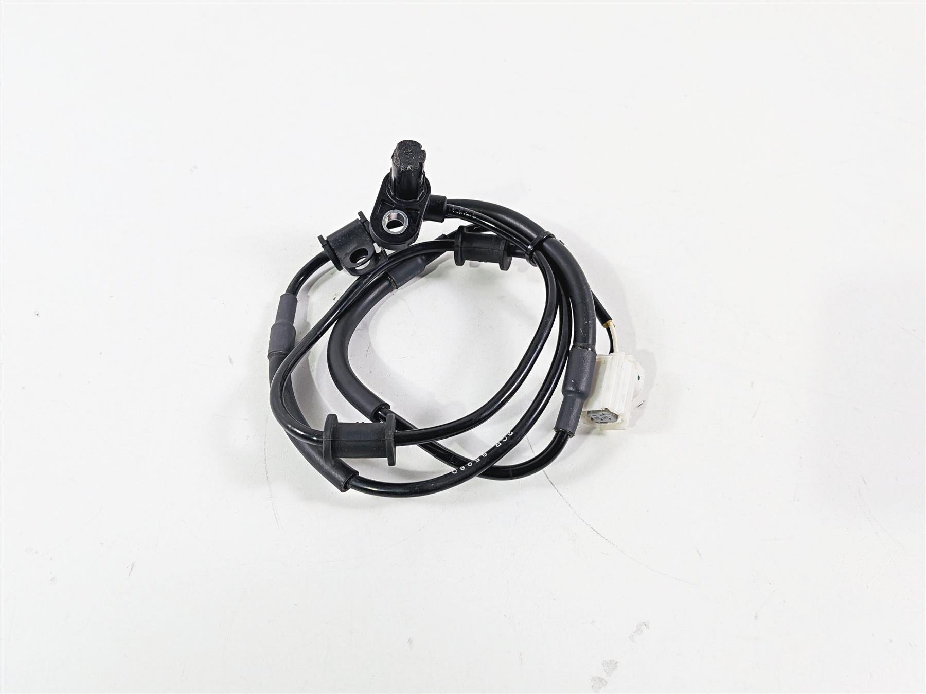 2023 Yamaha MT10 MTN1000 Rear Abs Brake Wheel Speed Sensor 2CR-85980-01-00 {{ shop.shopifyCountryName }} - Mototech271