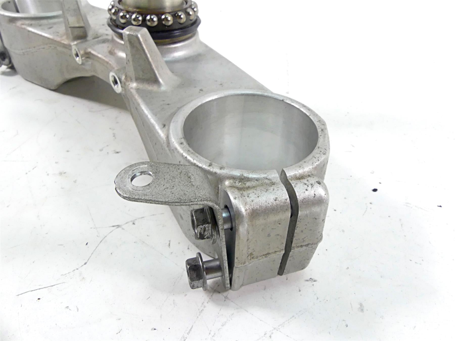 2010 Kawasaki ZX1400 ZX14 R Ninja Lower Triple Tree Clamp 54mm 44037-0039 {{ shop.shopifyCountryName }} - Mototech271