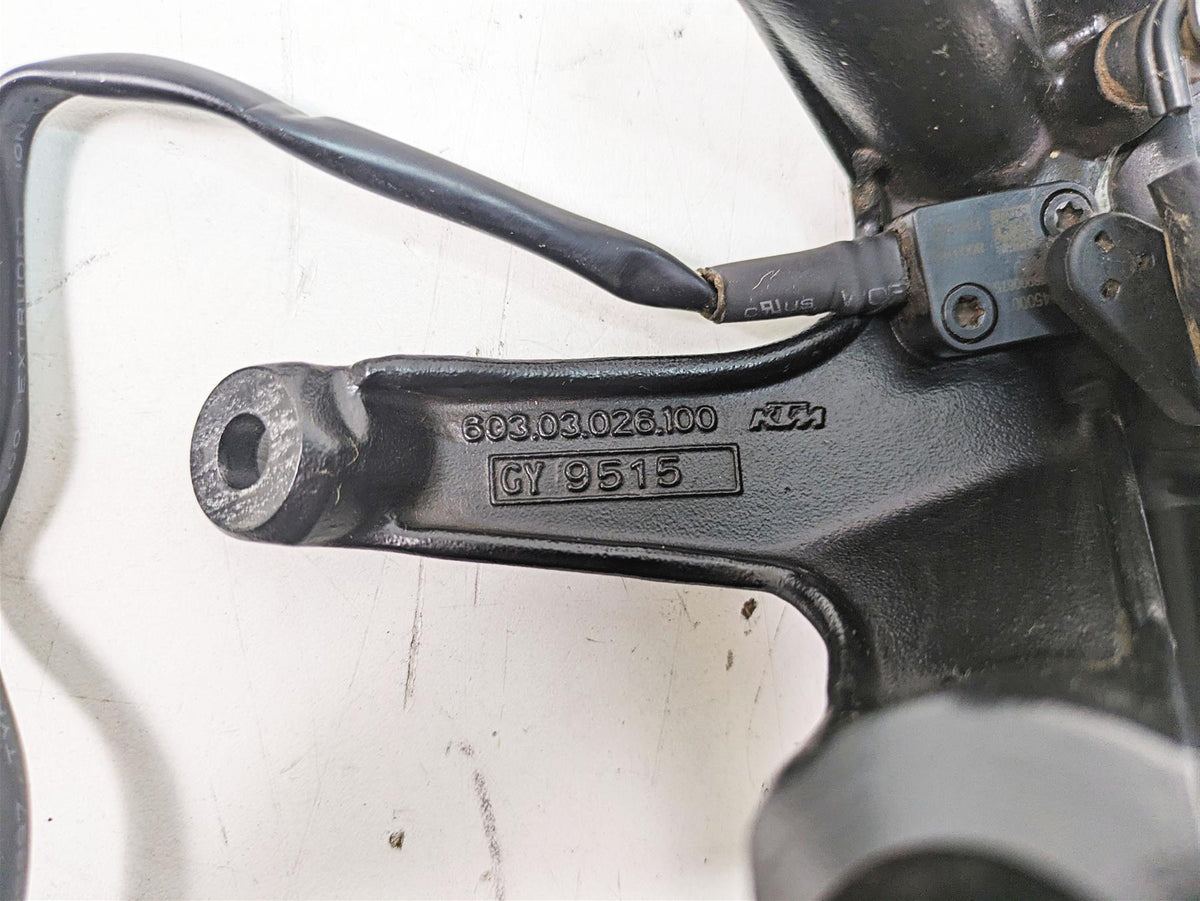 2020 KTM 1290 Super Adventure R Side Kickstand + Switch & Mounts 60303023200C1 {{ shop.shopifyCountryName }} - Mototech271
