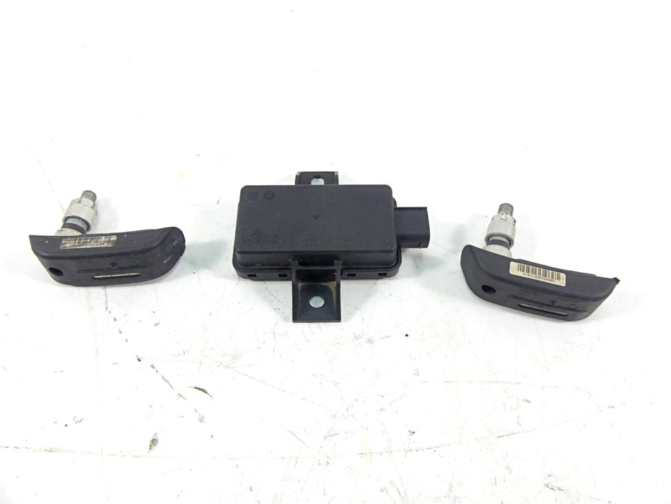 2016 BMW R1200GS Adv K51 Rdc Tire Pressure Module & Tire Sensors 65758546222 {{ shop.shopifyCountryName }} - Mototech271