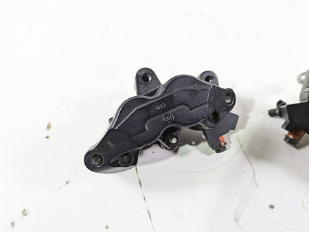 2012 Victory Cross Country Front Brake Caliper Set 1911512 1911513 {{ shop.shopifyCountryName }} - Mototech271
