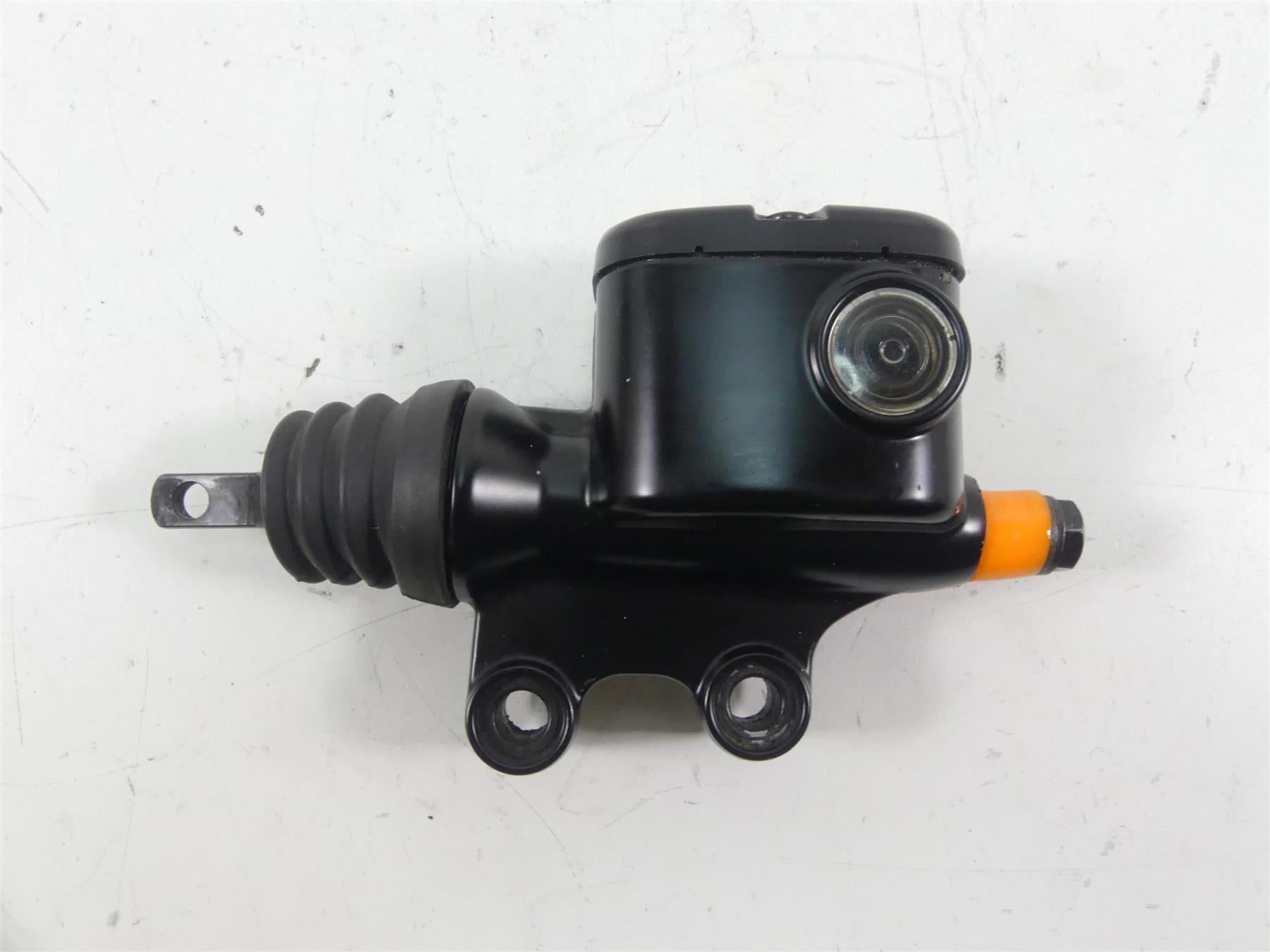 2012 Harley Touring FLHTP Electra Glide Rear Brake Master Cylinder 41700028A {{ shop.shopifyCountryName }} - Mototech271
