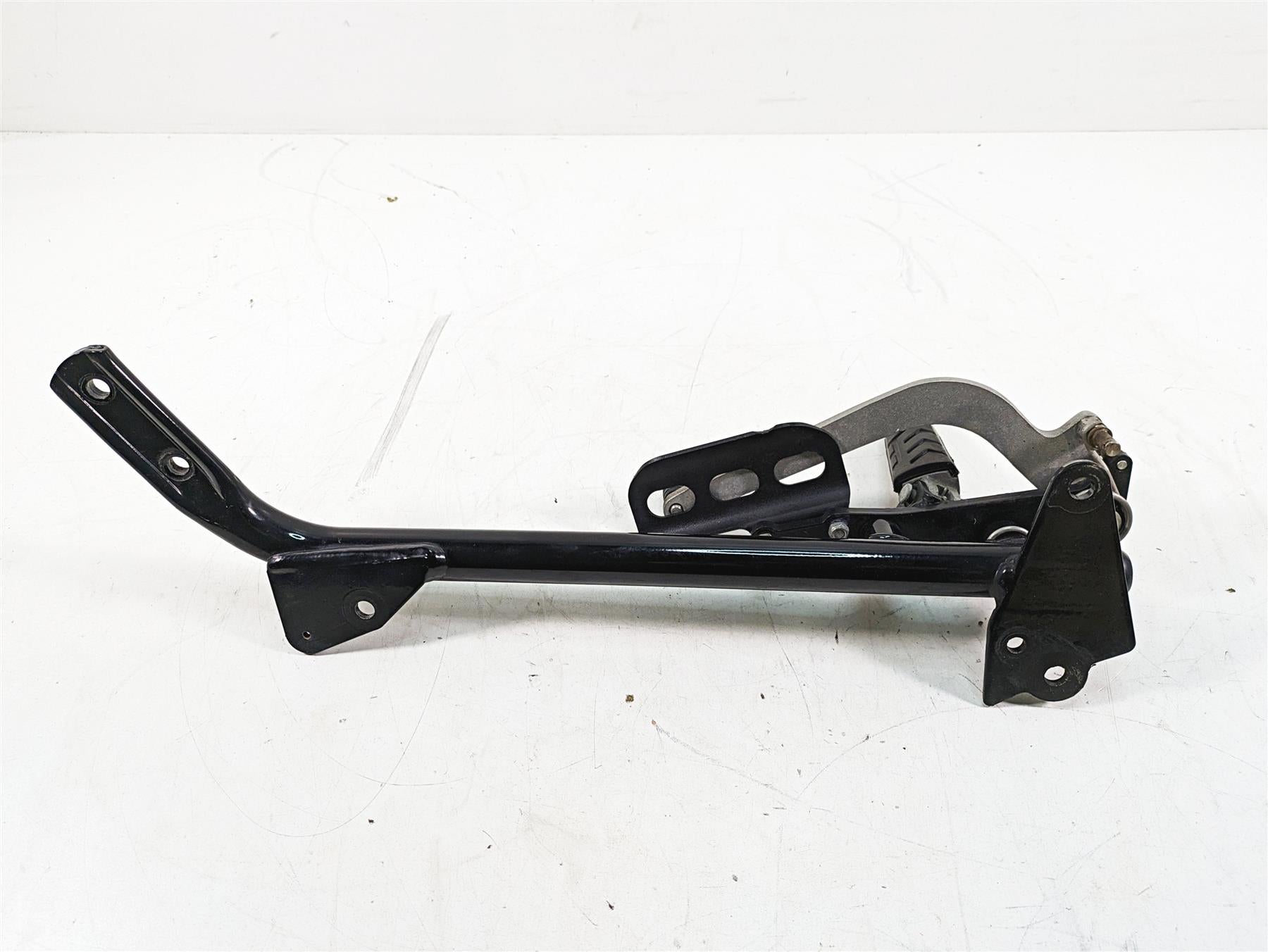 2013 Moto Guzzi V7 750 Stone Right Downtube Foot Peg Brake Pedal Set B063197 {{ shop.shopifyCountryName }} - Mototech271