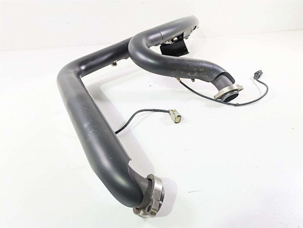 2014 Harley FXDF Dyna Fat Bob Vance Hines Big Radius 2-2 Exhaust System 46071 {{ shop.shopifyCountryName }} - Mototech271