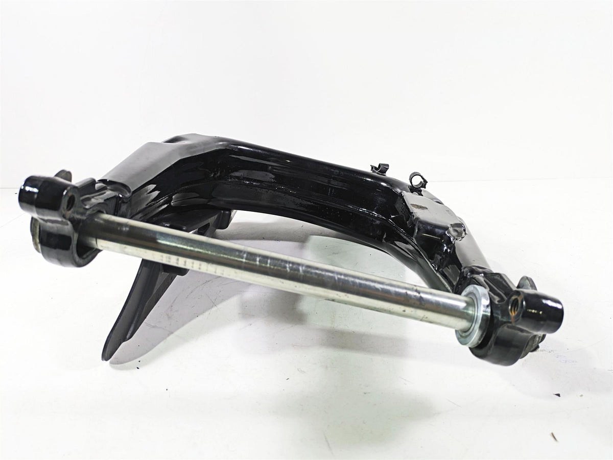 2020 Harley Touring FLHT Electra Glide Swingarm Swing Arm + Axle 47549-09A {{ shop.shopifyCountryName }} - Mototech271
