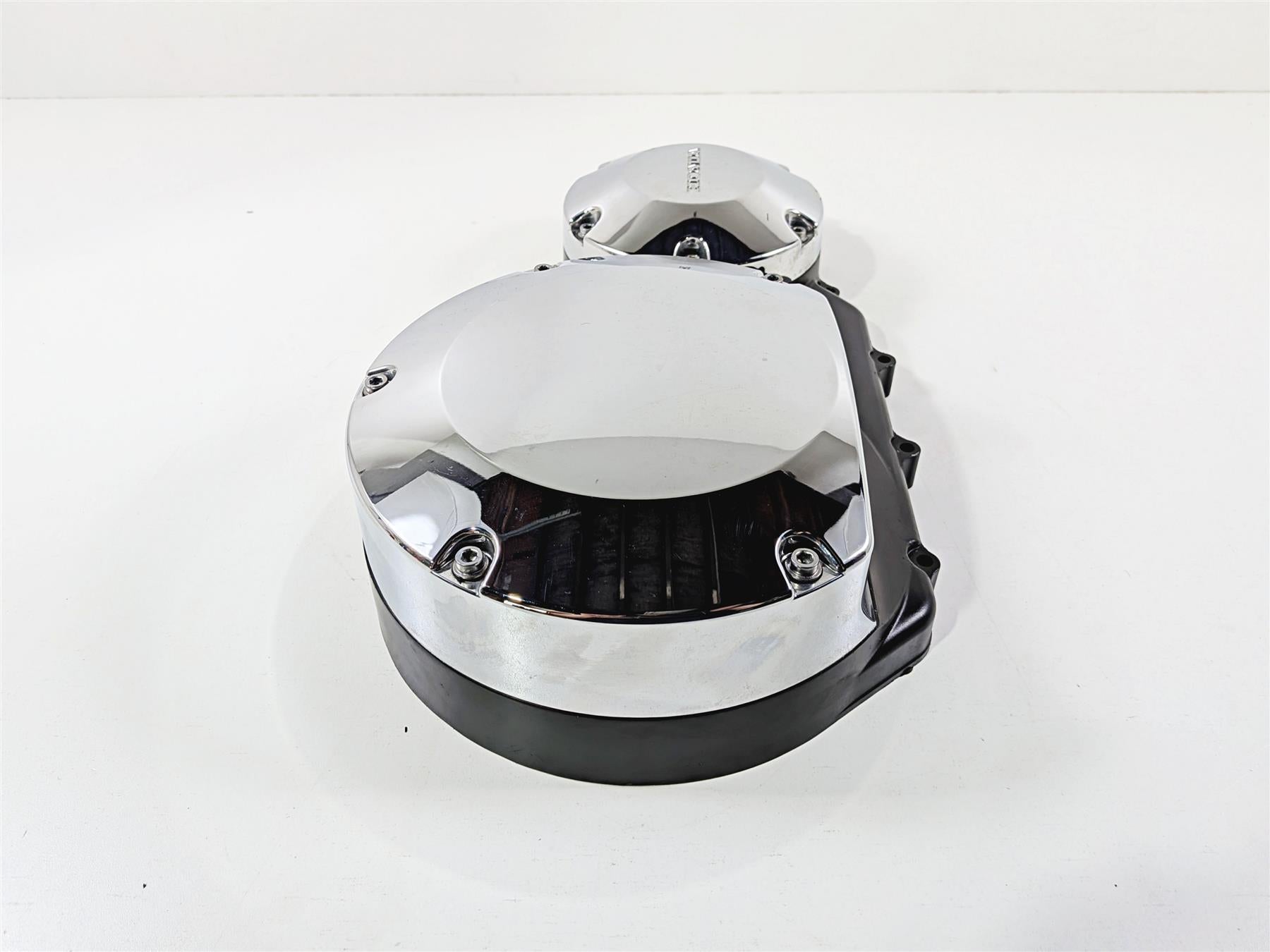 2010 Honda VT1300 CR Stateline Right Side Engine Clutch Cover 11331-MFY-A00 {{ shop.shopifyCountryName }} - Mototech271