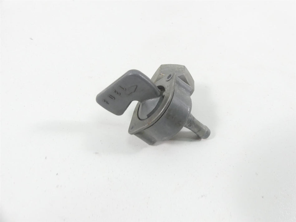 1980 Honda CB750C Custom Fuel Gas Petrol Pet Cock Petcock Valve 16950-425-025 {{ shop.shopifyCountryName }} - Mototech271