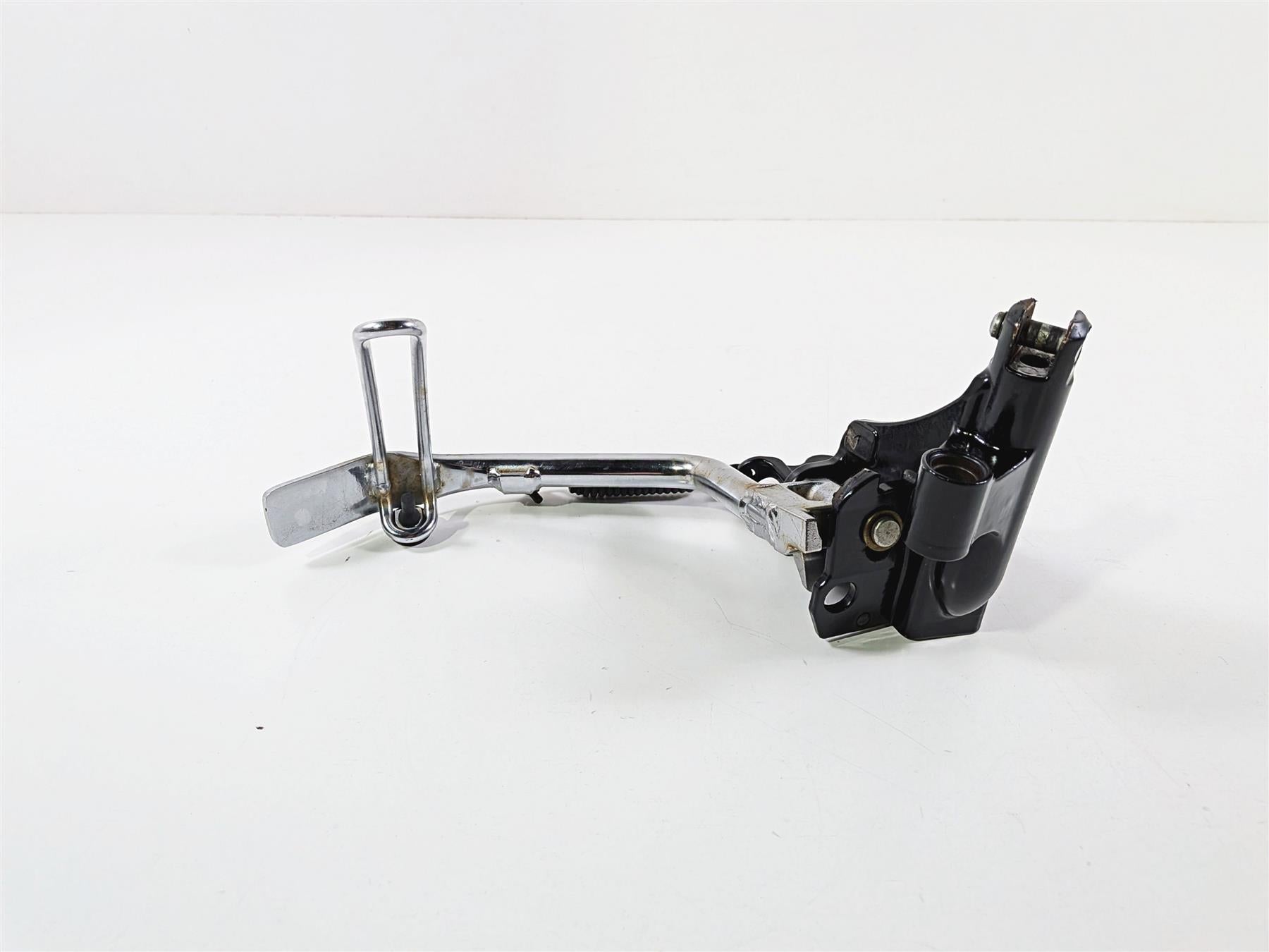 2014 Harley FXSB Softail Breakout Side Kick Stand & Mount Bracket 50000053-Mototech271