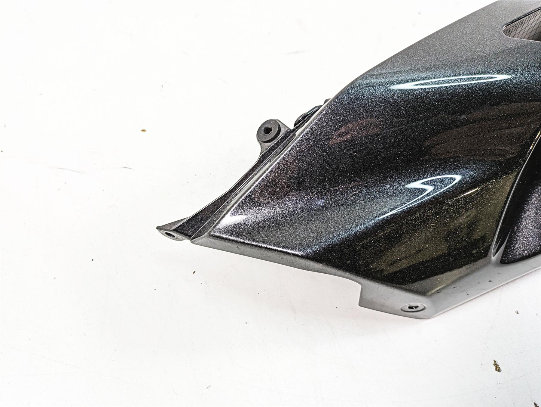 2018 Kawasaki ZX1002 Ninja H2 SX Left Tail Side Cover Fairing 36001-0680 {{ shop.shopifyCountryName }} - Mototech271