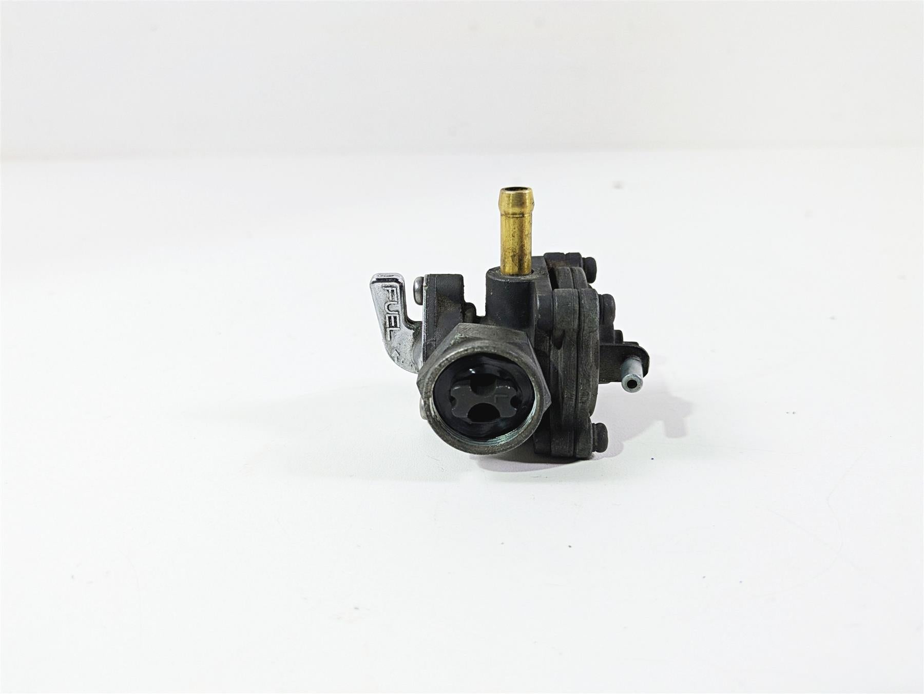 1999 Harley Dyna FXDL Low Rider Fuel Gas Petrol Valve Petcock 61338-94D {{ shop.shopifyCountryName }} - Mototech271