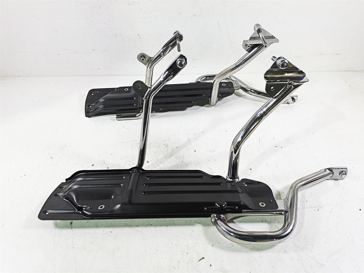 1998 Honda GL1500 Valkyrie Tour Saddlebag Rack Panier Holder Set 84250-MZ0-700 {{ shop.shopifyCountryName }} - Mototech271