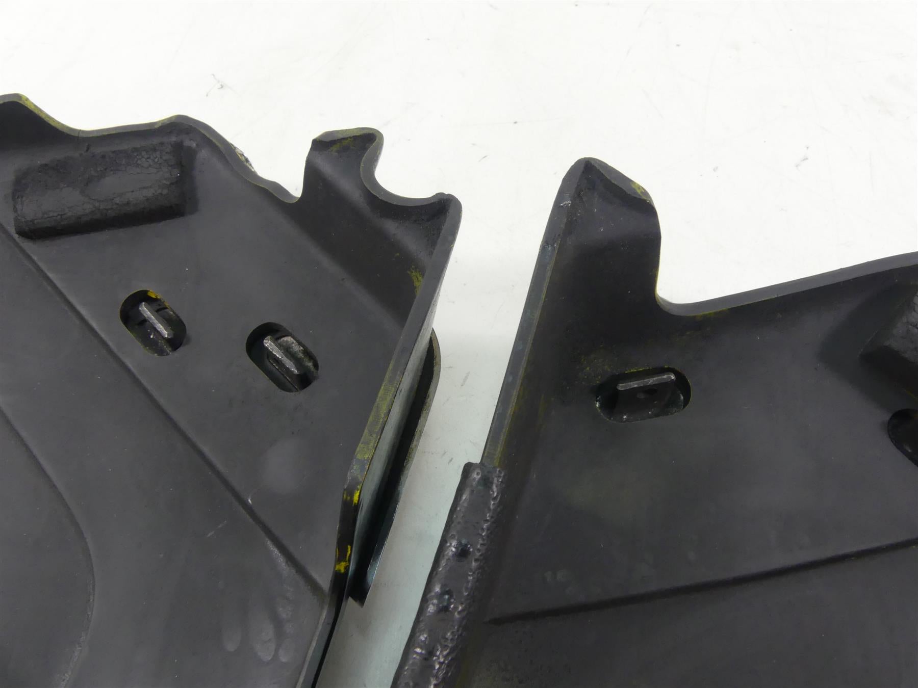 2000 Harley Dyna FXR4 CVO Super Glide Side Cover Fairing Set - Read 66421-99 {{ shop.shopifyCountryName }} - Mototech271