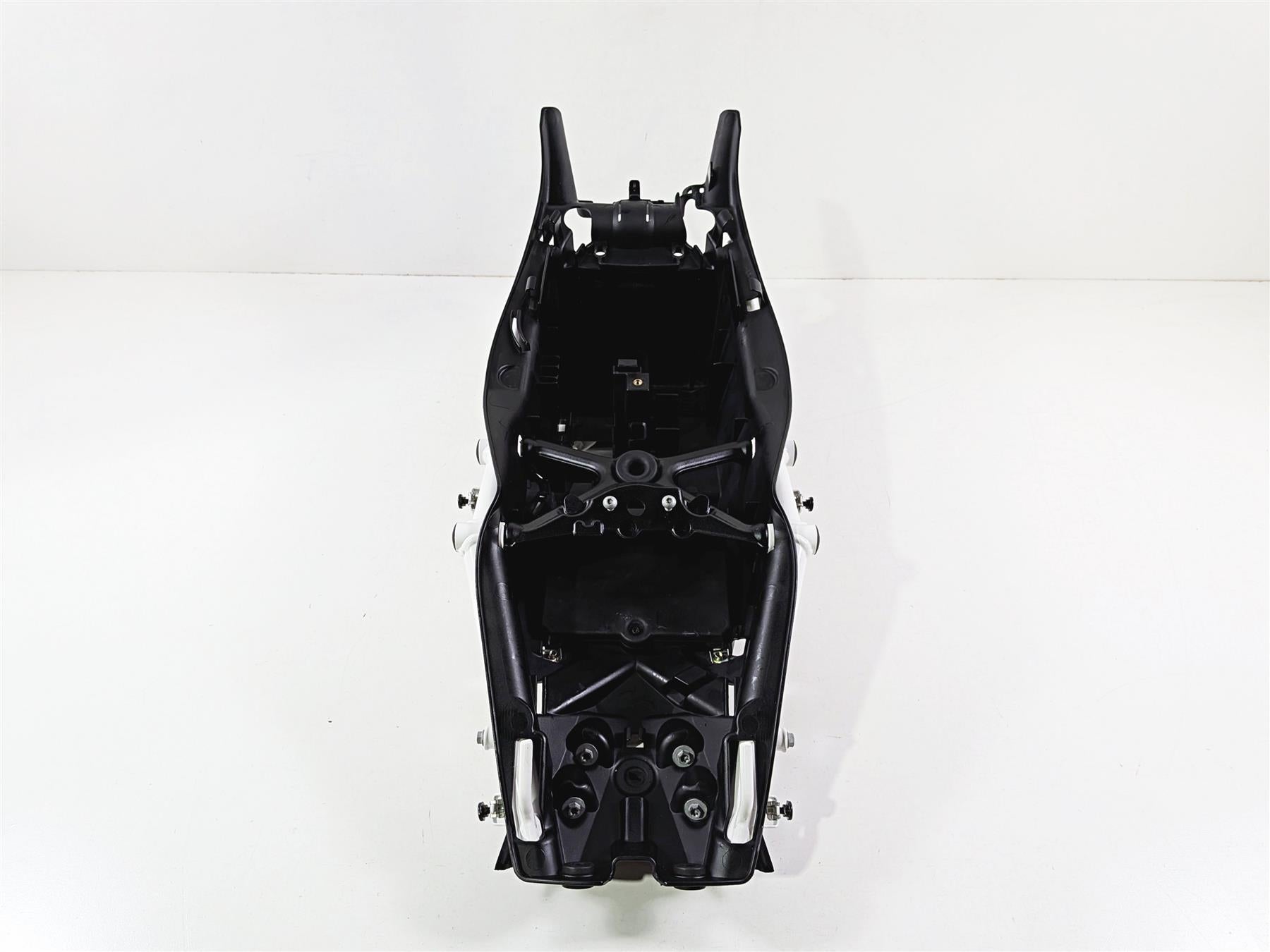 2015 KTM 1290 R Super Duke White Subframe Sub Frame & Inner Fender 6130300210033-Mototech271