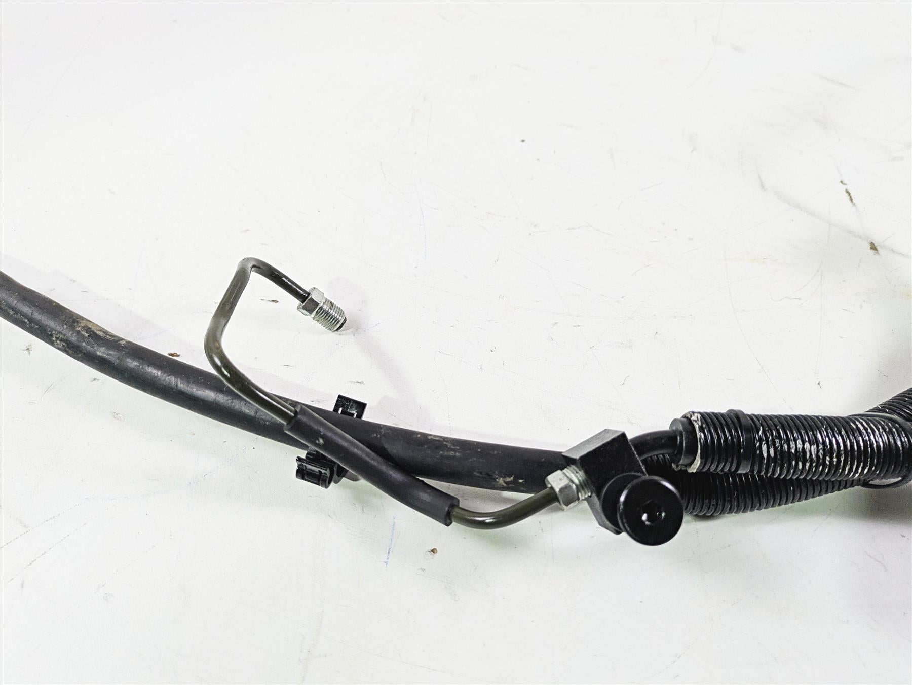 2020 Suzuki V-Strom 1050 XT Rear Abs Brake Line Hose 69400-06L00-000 {{ shop.shopifyCountryName }} - Mototech271