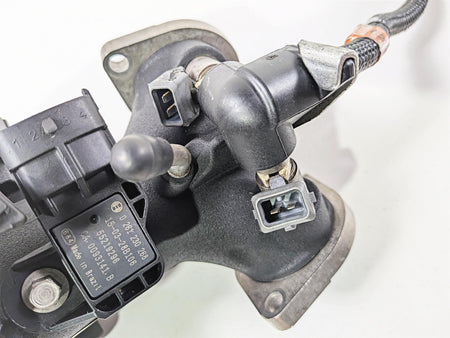 2015 Harley Touring FLTRUSE CVO Road Glide Throttle Body Fuel Injector 27685-11A-Mototech271