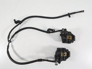 2009 Yamaha XV1900 Raider Front Brake Calipers 1D7-2580T-10-00 1D7-2580U-10-00