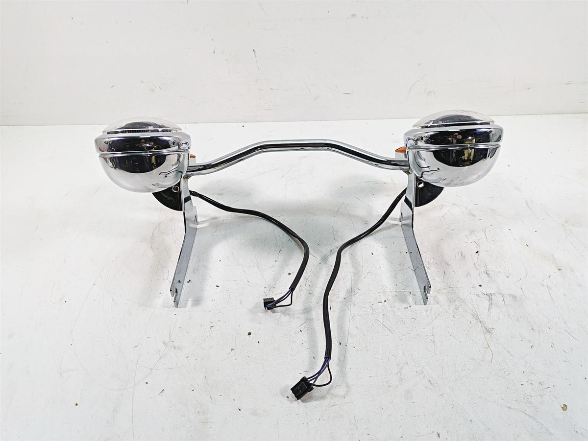 2009 Harley Touring FLHTCU Electra Glide Front Spot Light Blinker Bar 68712-94A {{ shop.shopifyCountryName }} - Mototech271