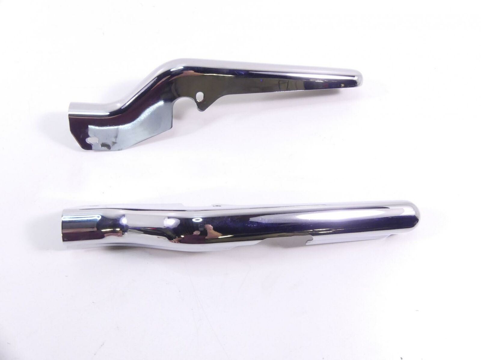 2006 Harley Touring FLHTCUI Electra Glide Rear Frame Chrome Struts 47502-97 {{ shop.shopifyCountryName }} - Mototech271
