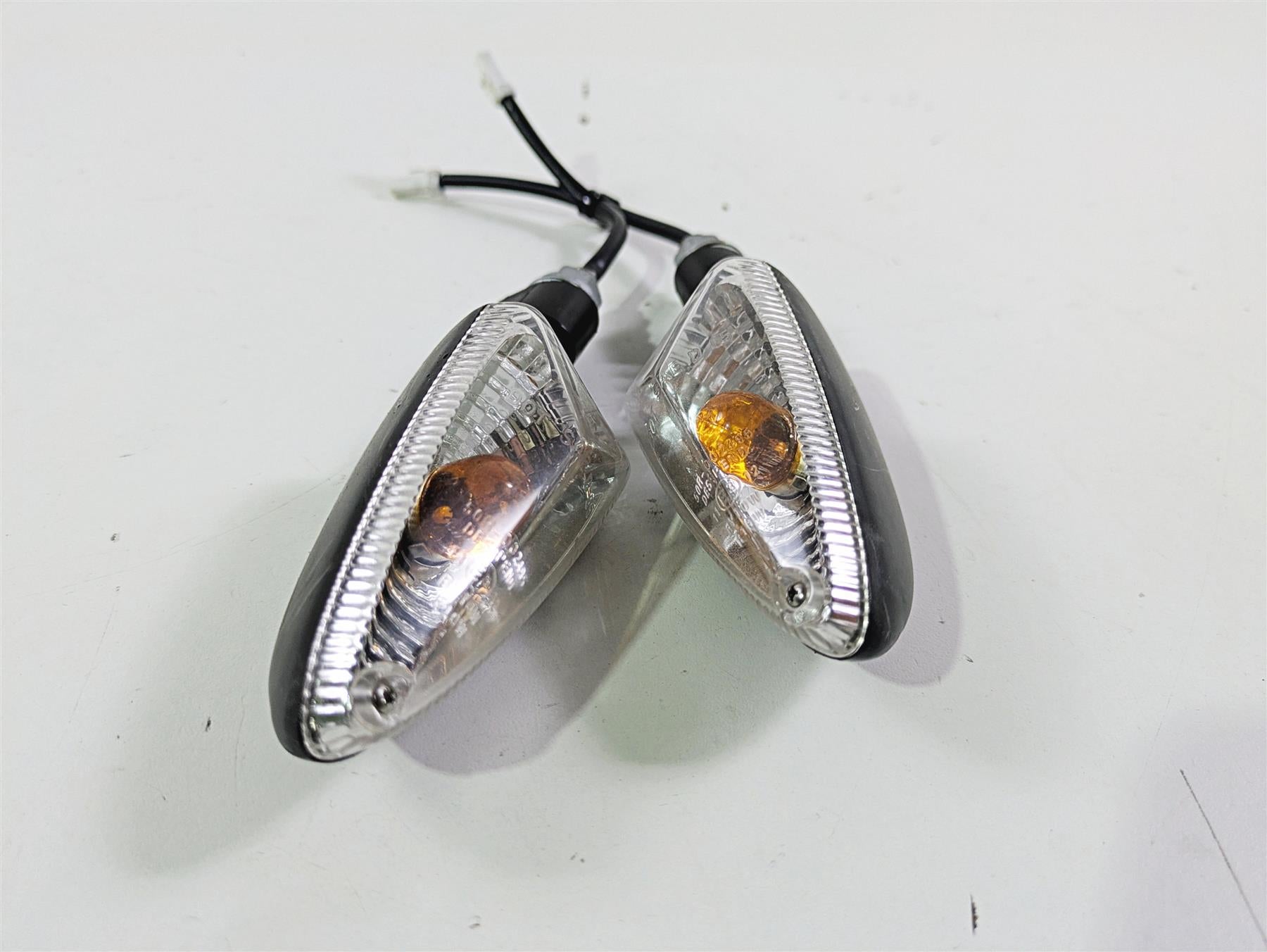 2018 KTM 1290 Super Adv S Front Blinker Turn Signal Set 60314025000 60314026000 {{ shop.shopifyCountryName }} - Mototech271