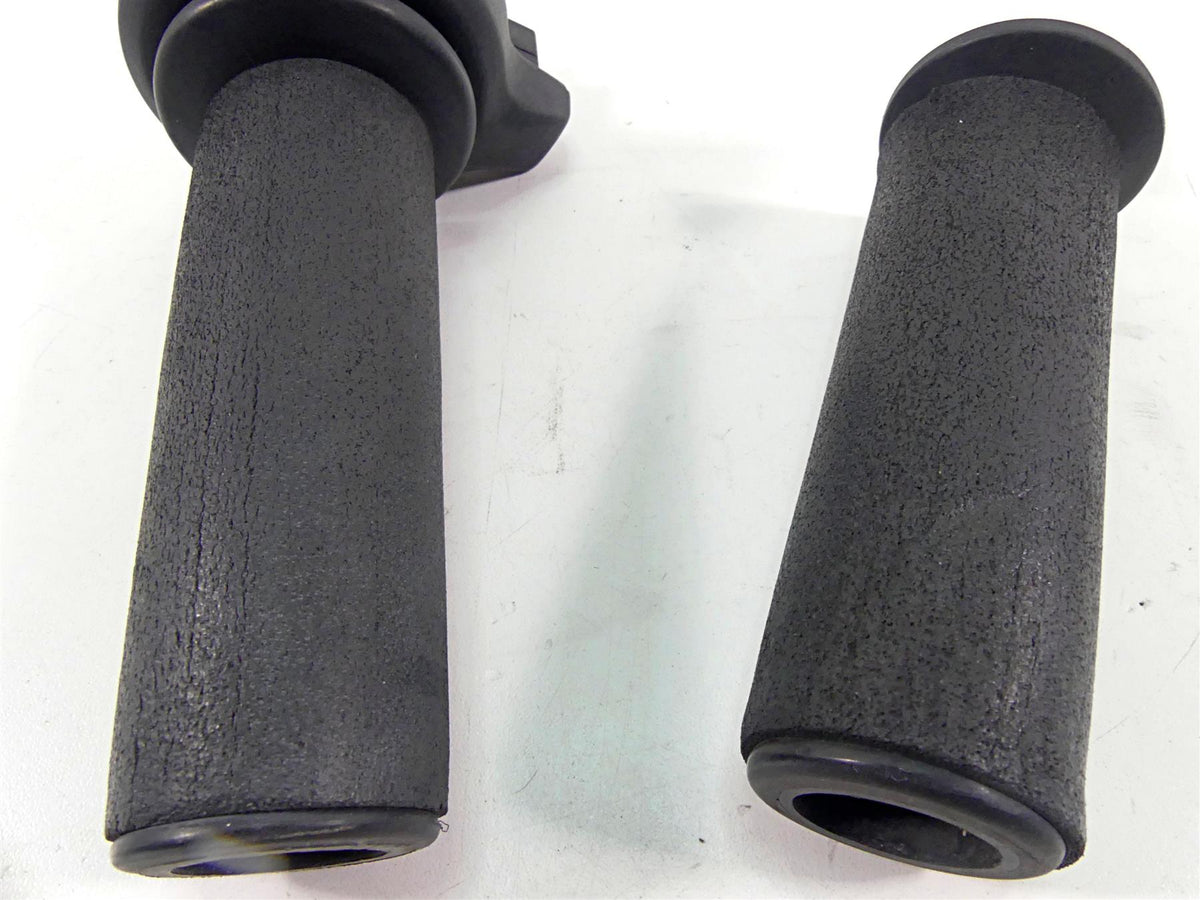 2014 BMW R1200GS K50 Heated Hand Grip E-Throttle Set 61318522472 61317727065 {{ shop.shopifyCountryName }} - Mototech271