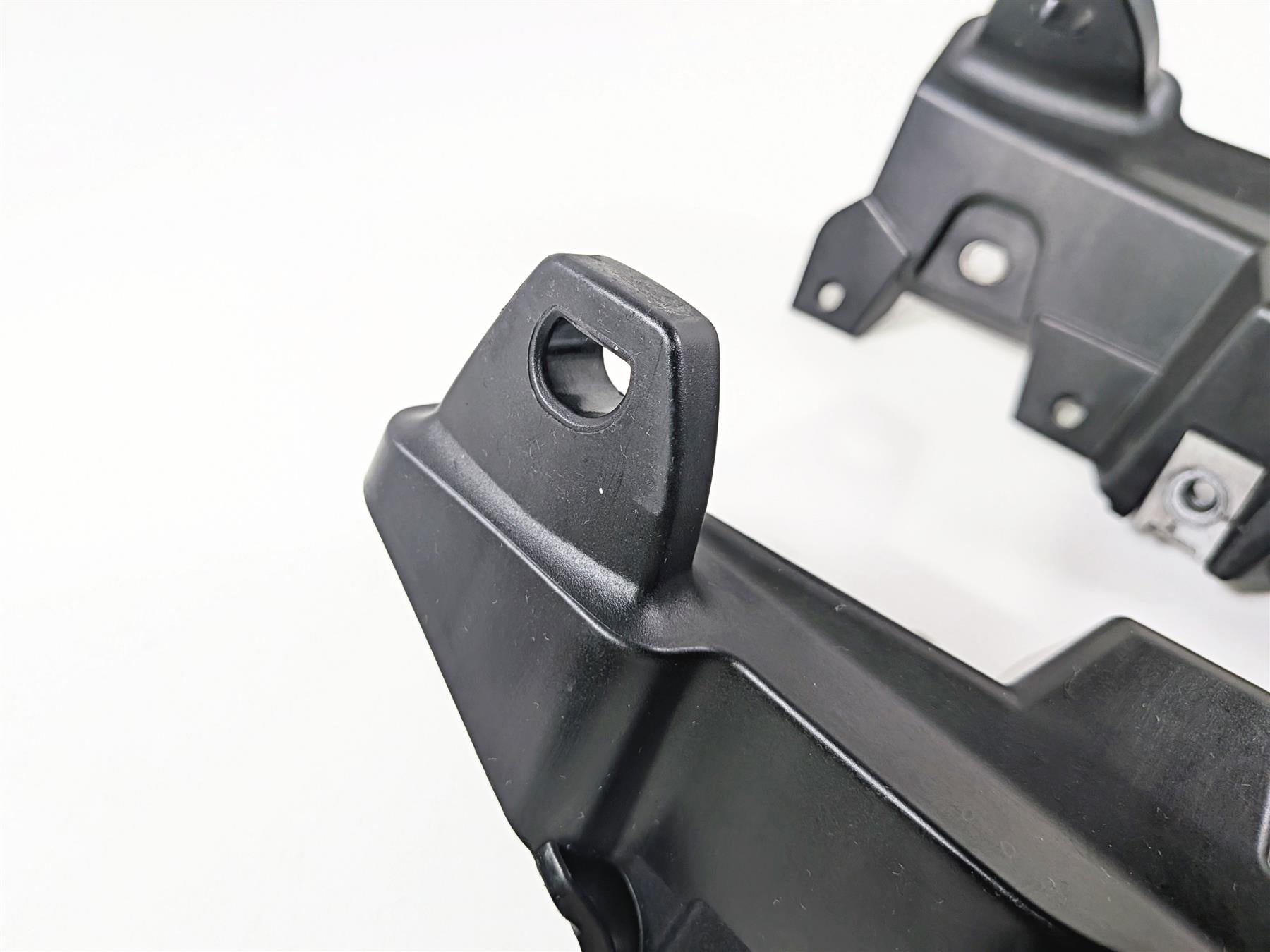 2016 BMW R1200RT RT RTW K52 Saddlebag Mount Holder Set 46547728665 46547728666 {{ shop.shopifyCountryName }} - Mototech271