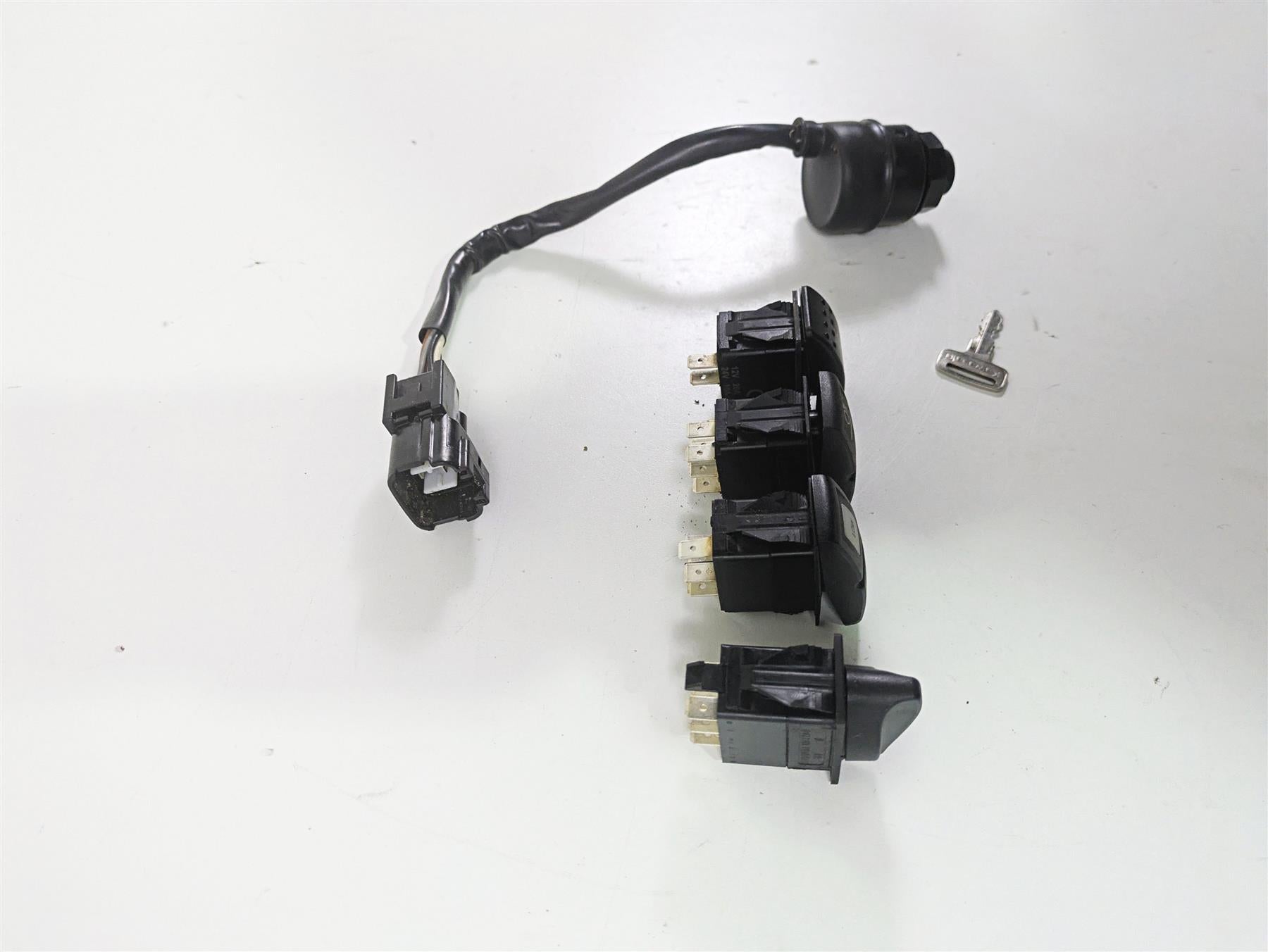 2023 Kawasaki Teryx KRX KRF 1000 C Light Ignition Low Switch & Key 27005-0643 {{ shop.shopifyCountryName }} - Mototech271