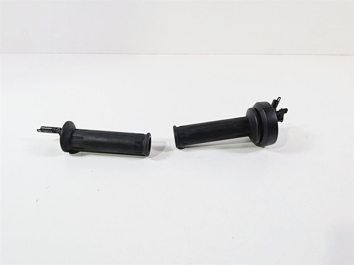 2023 BMW R1250RT RTP K52 Heated Left Right Hand Grip Set 61318549455 61318552124 {{ shop.shopifyCountryName }} - Mototech271