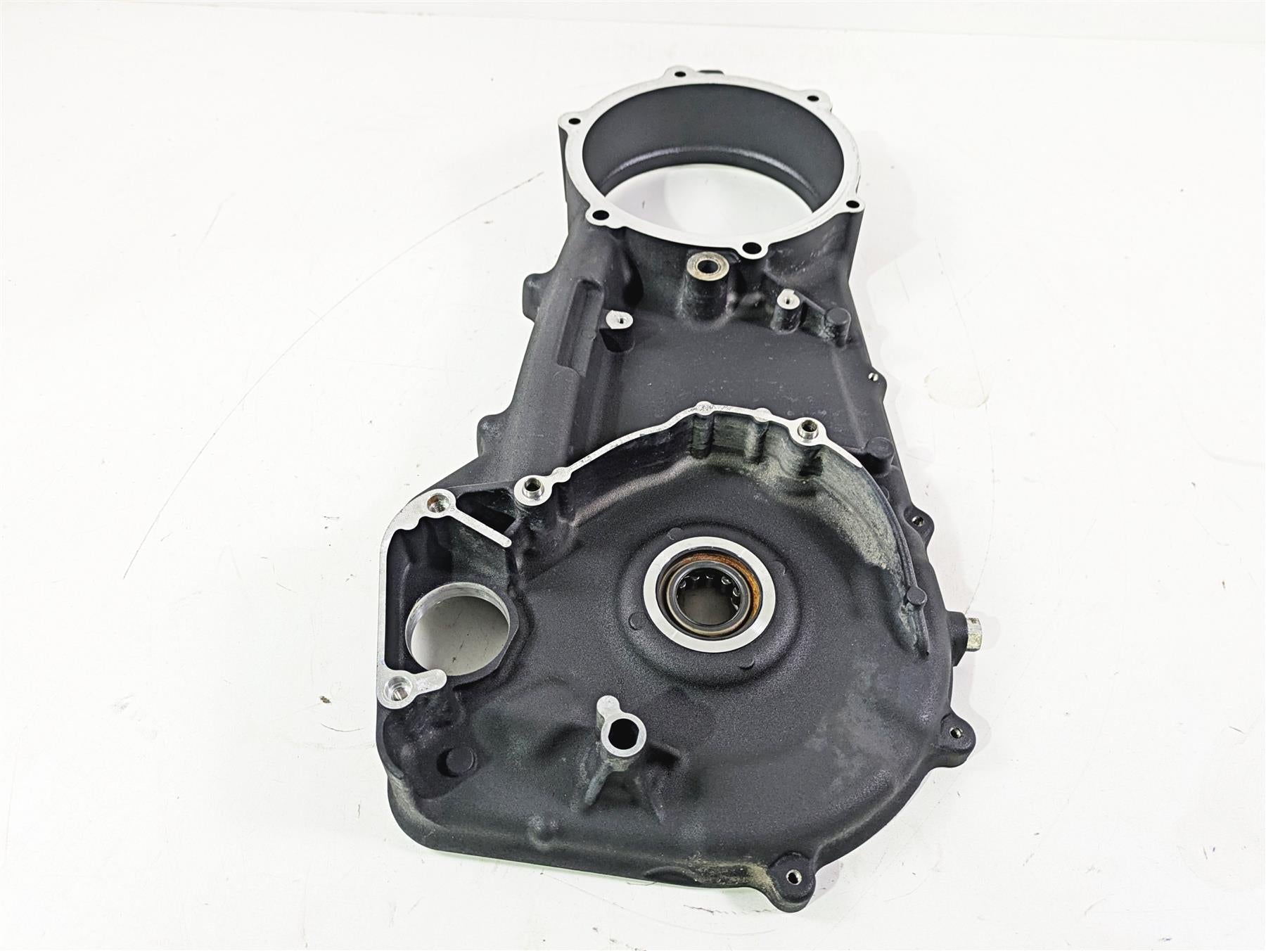 2015 Harley FXDL Dyna Low Rider Inner Primary Drive Clutch Cover -Mid 60681-06C {{ shop.shopifyCountryName }} - Mototech271