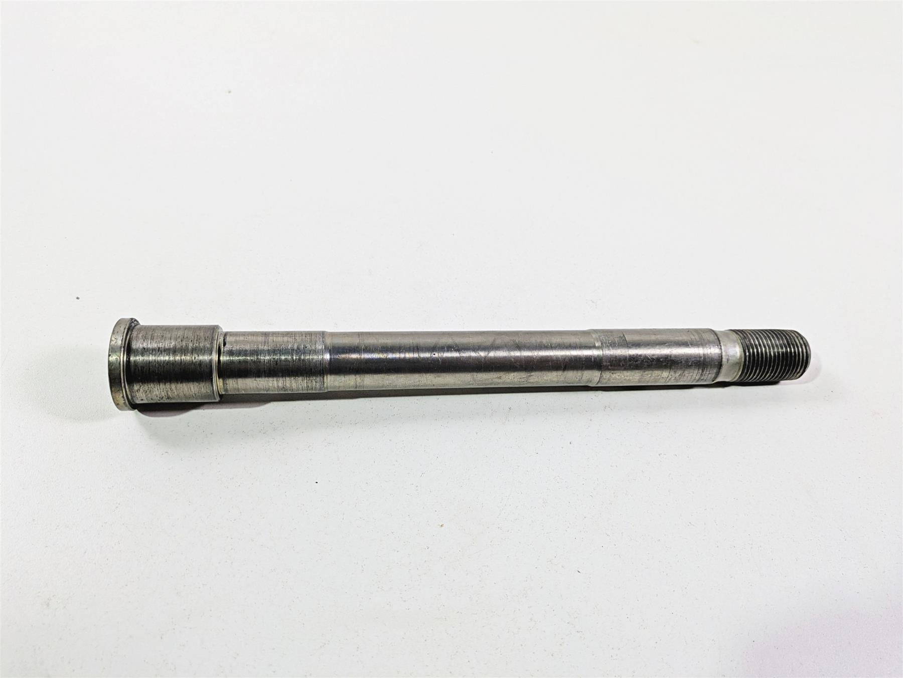 2018 Harley FLHCS Softail Heritage 115th Front Wheel Spindle Axle 25mm 43000080 {{ shop.shopifyCountryName }} - Mototech271