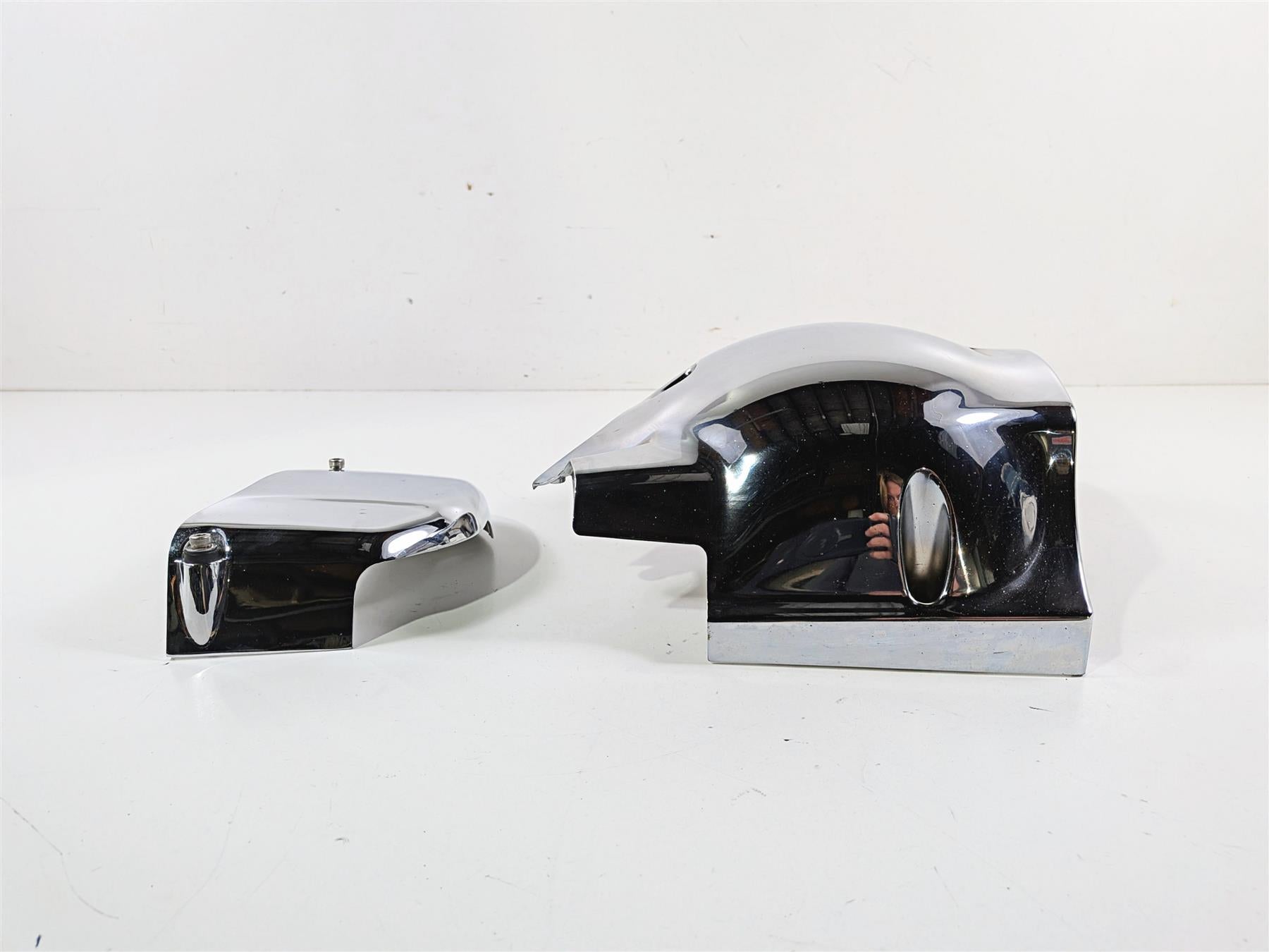 2006 Suzuki C90 VL1500T Boulevard Rear Engine Side Cover Set 11361-10F00 {{ shop.shopifyCountryName }} - Mototech271
