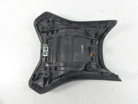 2007 Yamaha FZ1 Fazer Front Rider Driver Saddle Seat -No Cuts 2D1-24710-02-00 {{ shop.shopifyCountryName }} - Mototech271