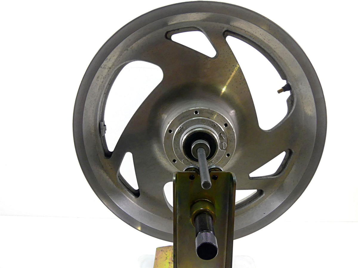 2007 Honda VTX1800 T2 Straight 17x3.5 Front Wheel Rim 44650-MCV-R10 {{ shop.shopifyCountryName }} - Mototech271