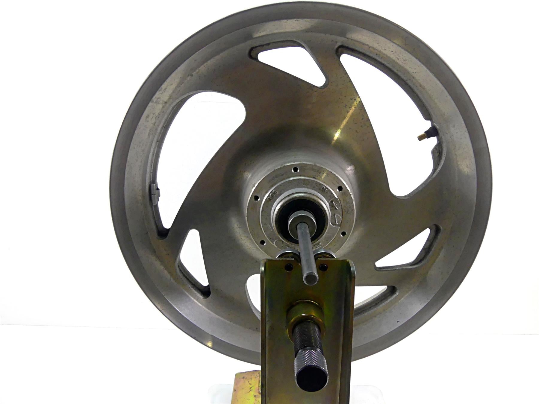 2007 Honda VTX1800 T2 Straight 17x3.5 Front Wheel Rim 44650-MCV-R10 {{ shop.shopifyCountryName }} - Mototech271