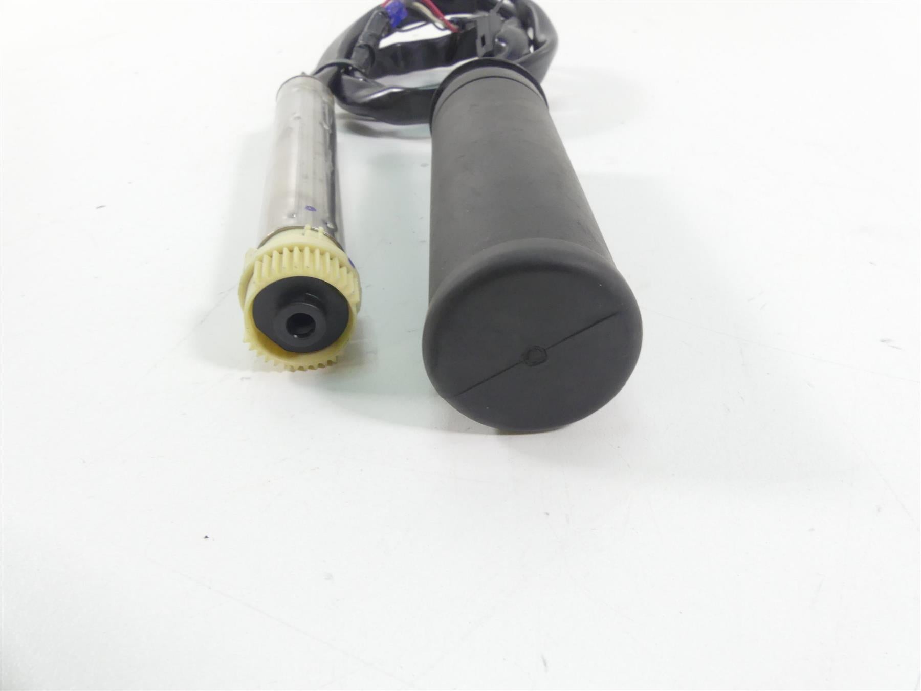 2018 Harley Softail FXFB Fat Bob Fly Ride By Wire E Throttle Sensor 32700088A {{ shop.shopifyCountryName }} - Mototech271