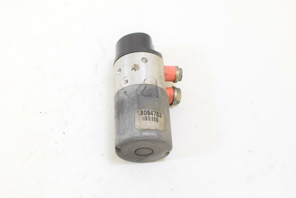 2011 Harley Softail CVO FLSTSE2 Convertible Rear Brake ABS Module Pump 40674-11 {{ shop.shopifyCountryName }} - Mototech271