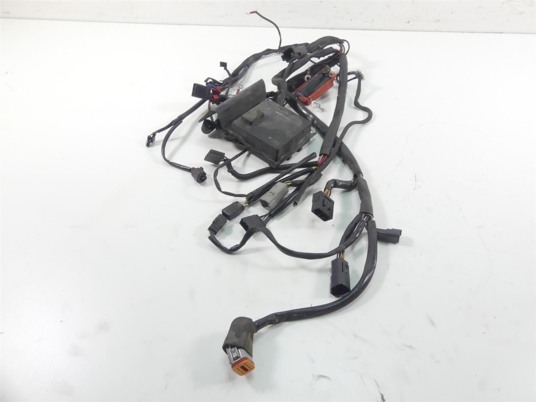 1999 Harley FXSTS Softail Springer Main Wiring Harness Loom - Read 70216-98 {{ shop.shopifyCountryName }} - Mototech271