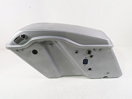 2010 Harley Touring FLHX Street Glide Right Saddlebag Saddle Bag READ 90752-93 {{ shop.shopifyCountryName }} - Mototech271