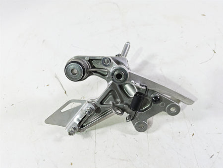 2008 Honda CBR1000RR SC59 Right Front Foot Peg & Brake Pedal Set 50600-MFL-000 {{ shop.shopifyCountryName }} - Mototech271
