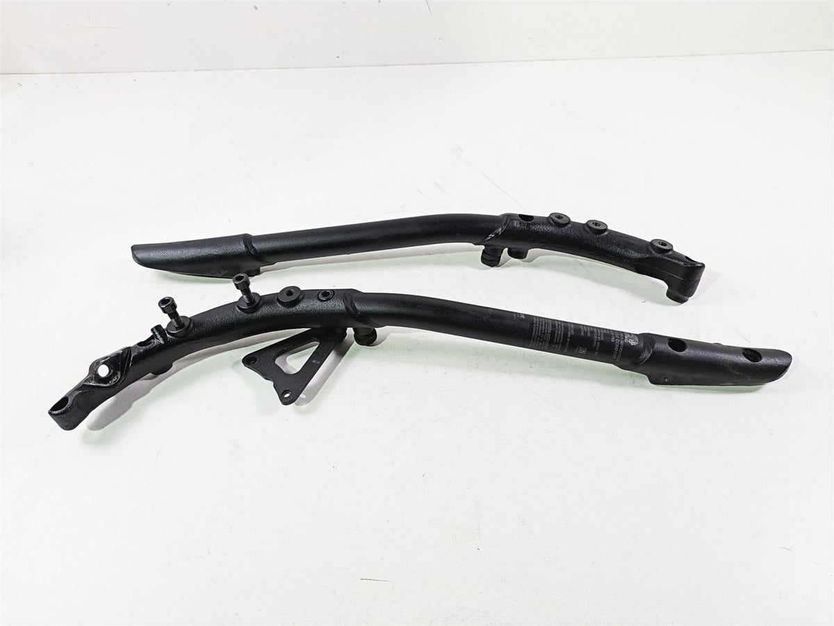 2017 Indian Chieftain Limited Front Frame Down Tube Set 1018969 1018970 {{ shop.shopifyCountryName }} - Mototech271