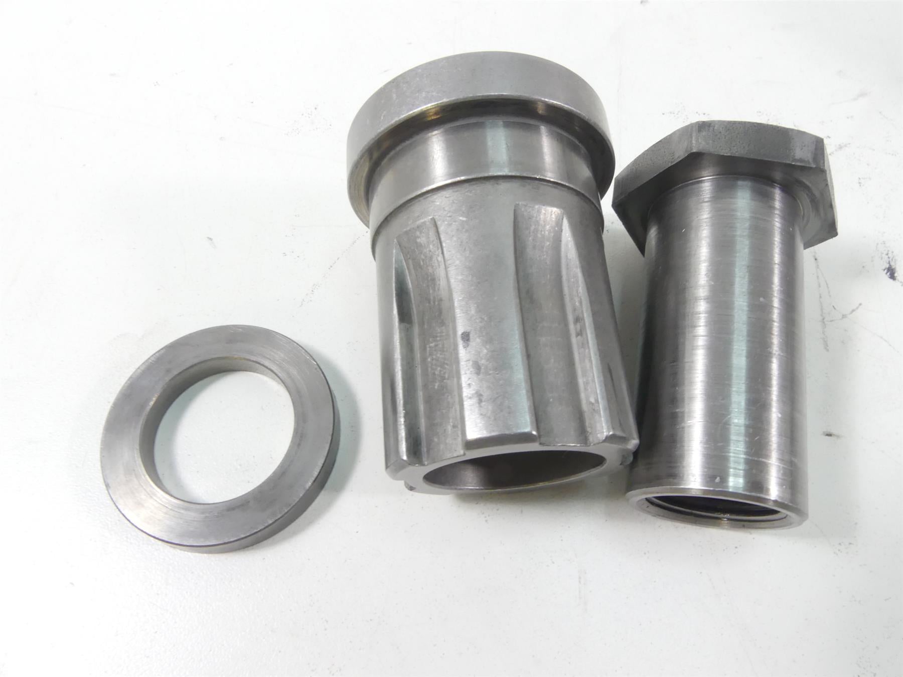 2005 Harley FXDWGI Dyna Wide Glide Primary Drive Clutch Kit - Read 37802-04A {{ shop.shopifyCountryName }} - Mototech271