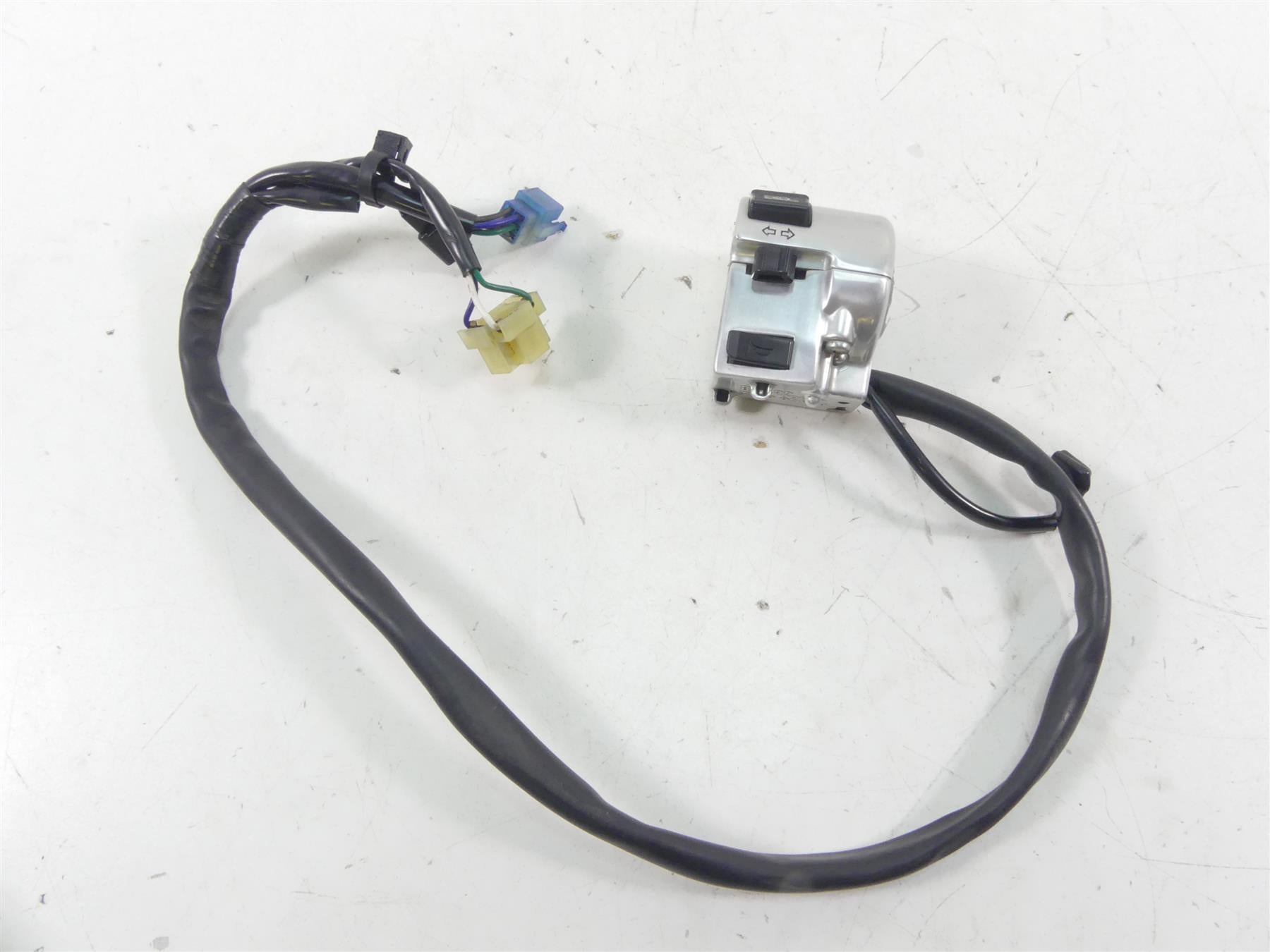 2008 Honda V-Twin VTX1800 N3 Left Hand Blinker Control Switch 35200-MCV-N20 | Mototech271