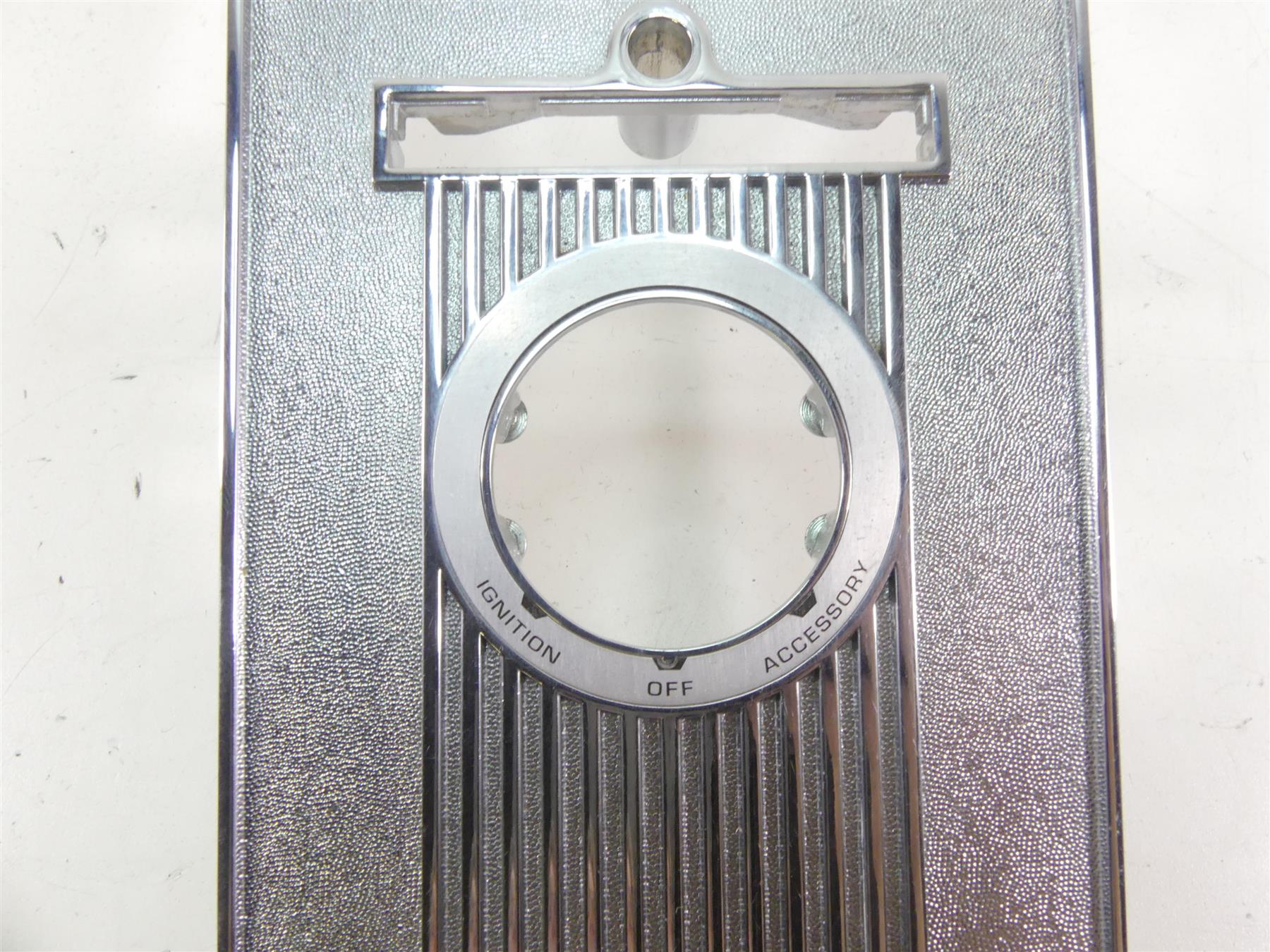 2002 Harley Touring FLHRCI Road King Tank Dash Chrome Cover Console 60960-99 {{ shop.shopifyCountryName }} - Mototech271