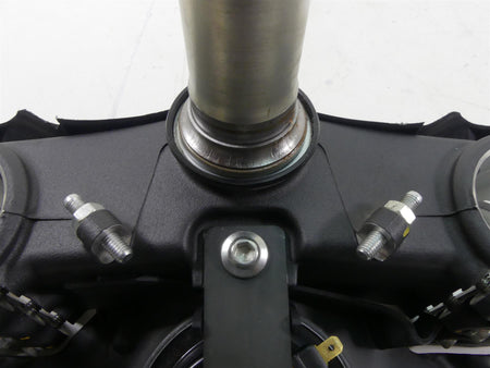2020 Ducati Panigale V2 Lower Triple Tree Steering Clamp 58mm 342P0691AA {{ shop.shopifyCountryName }} - Mototech271