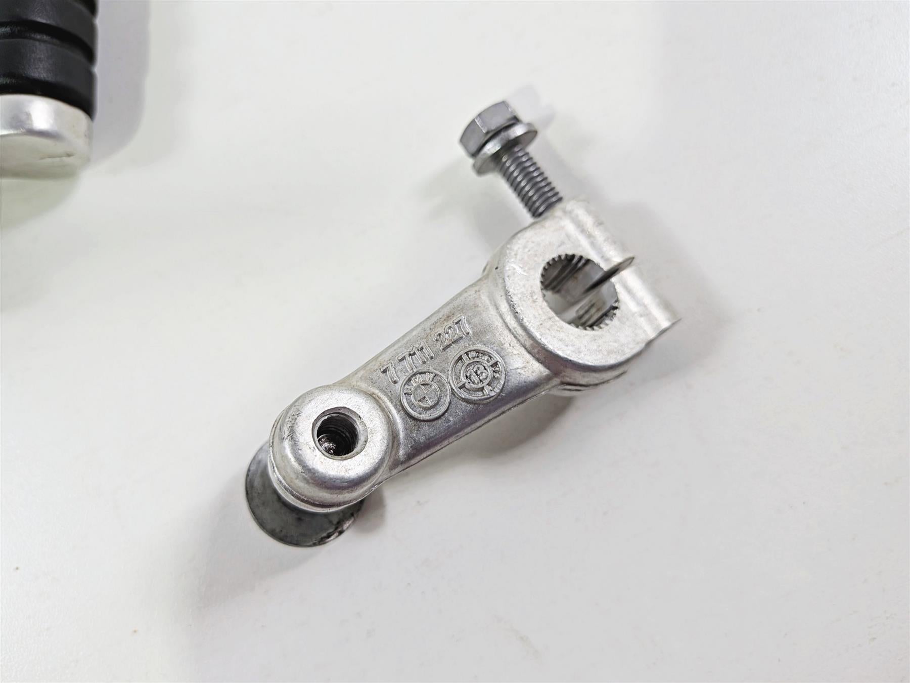 2014 BMW S1000RR K46 Left Front Foot Peg Set & Shifter Shift Lever 46717708573 {{ shop.shopifyCountryName }} - Mototech271