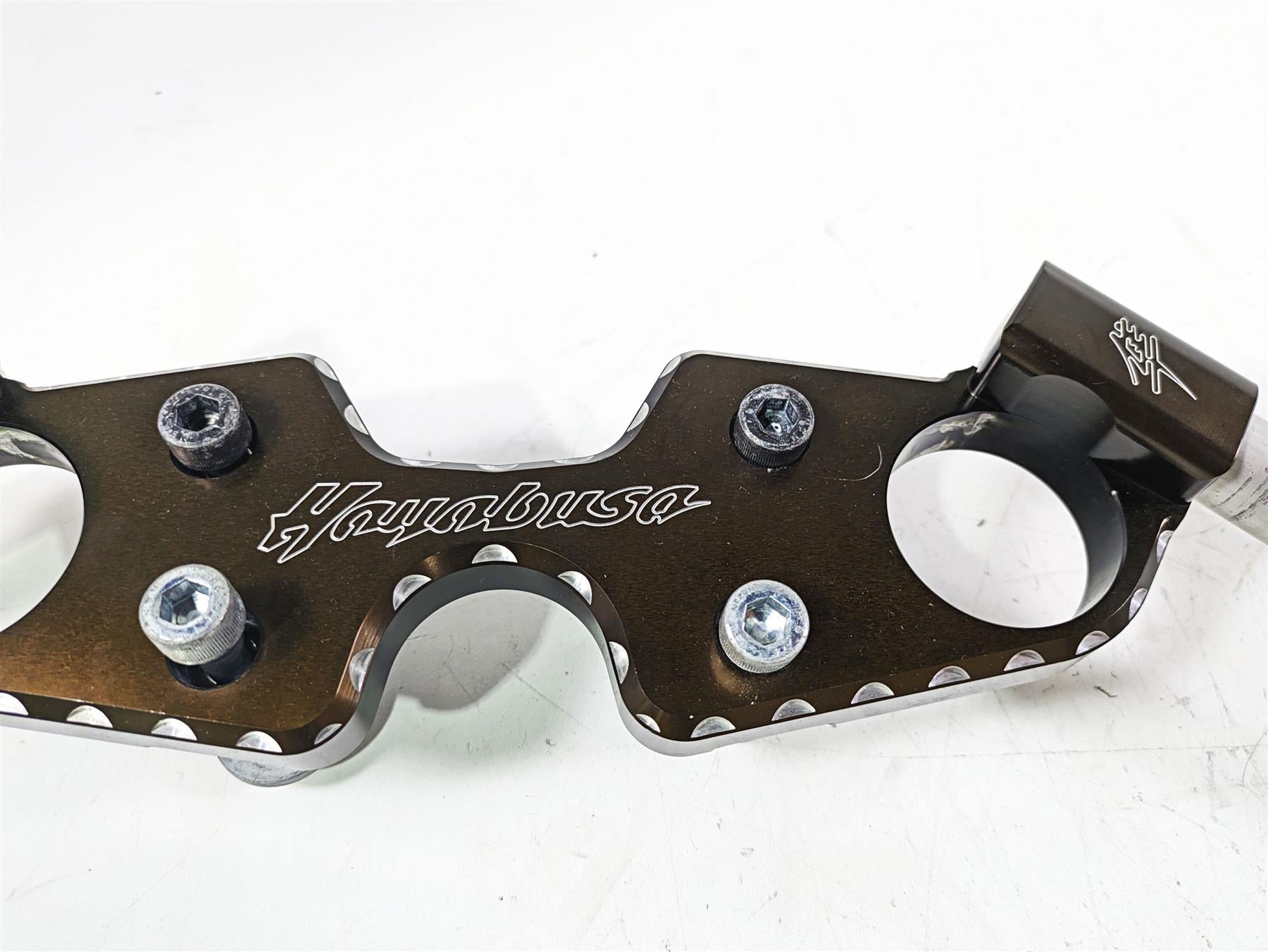 2018 Suzuki GSX1300 R Hayabusa Aftermarket Top Triple Tree Cover + Handlebars {{ shop.shopifyCountryName }} - Mototech271