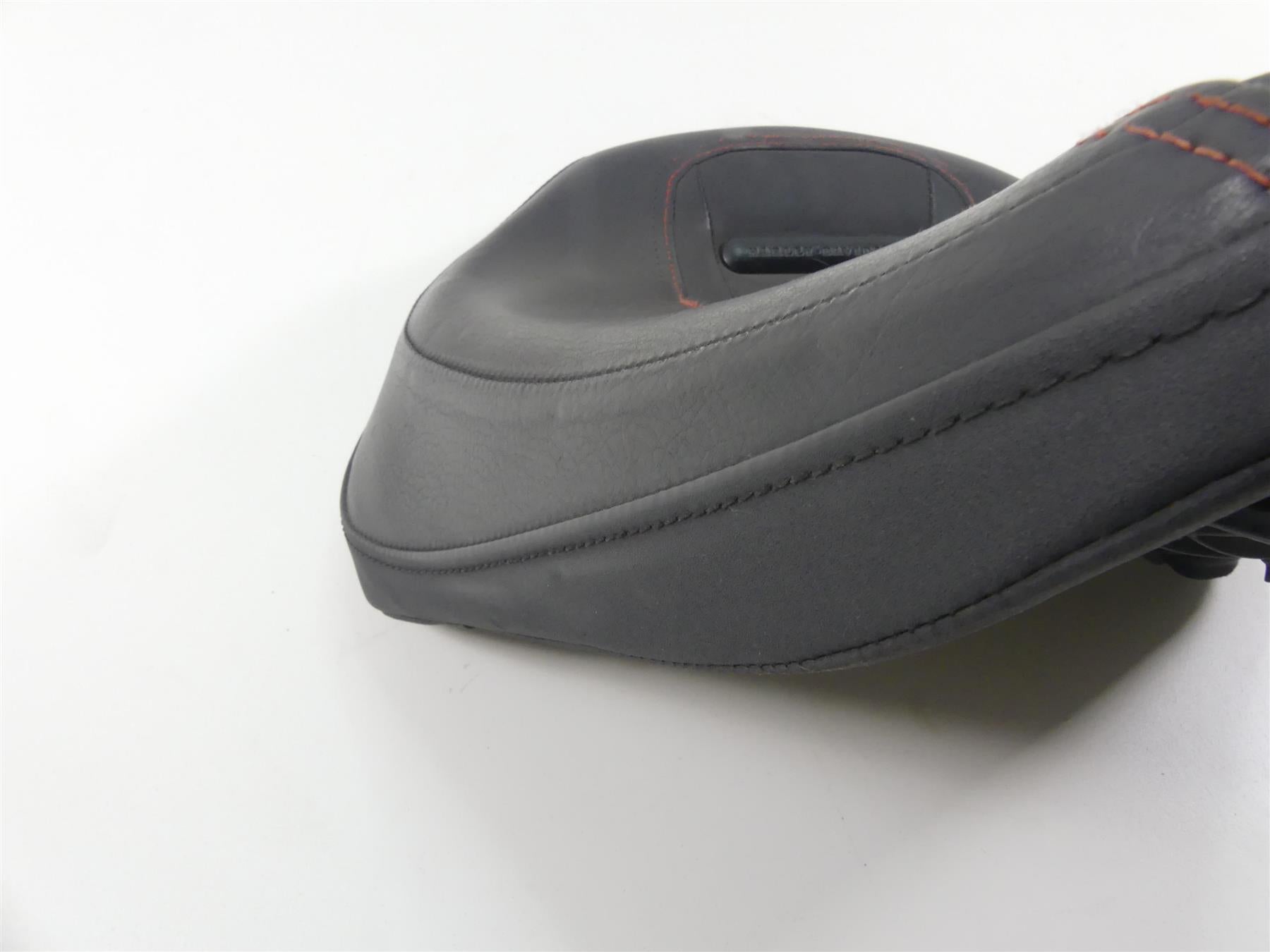 2018 Harley FXBRS Softail Breakout Front Rider Seat Saddle 52000262 {{ shop.shopifyCountryName }} - Mototech271